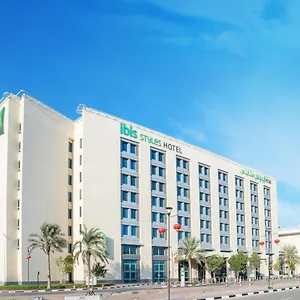 ايبيس ستايلز دراغون مارت الإمارات العربية المتحدة