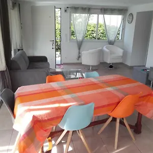 16-rue-alphonse-daudet.fr-provencehotel.com/